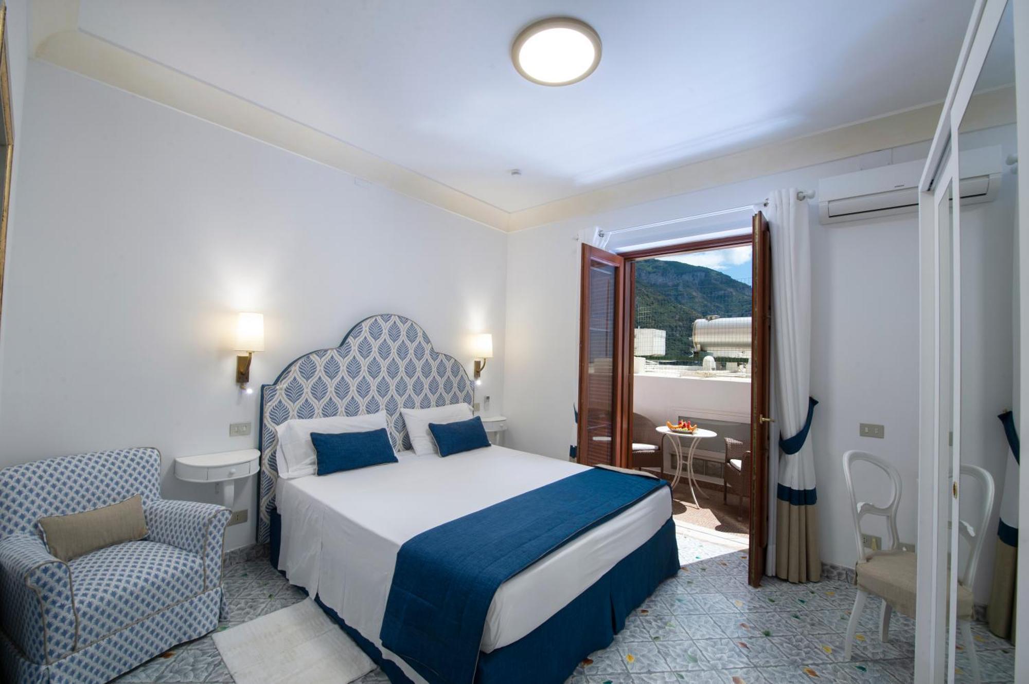 Hotel Casa Albertina Positano Exterior photo